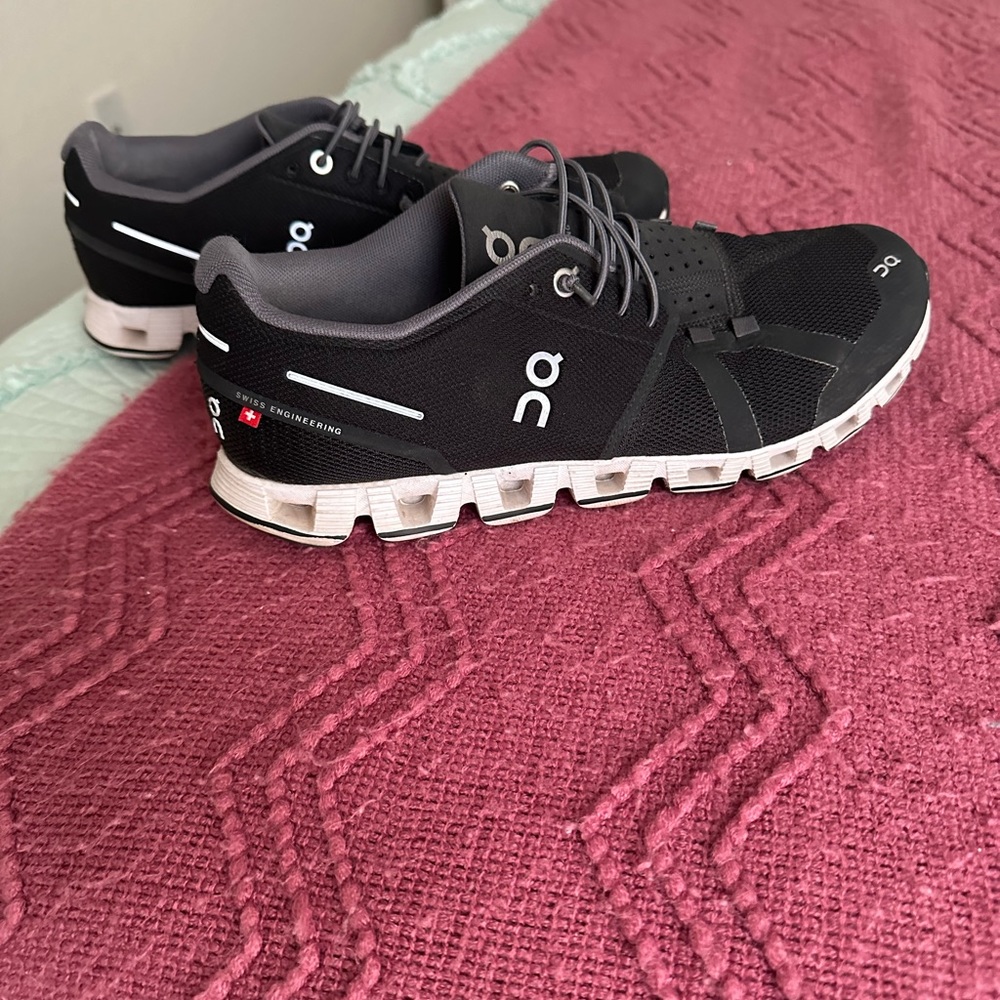 On Cloud Running Shoe